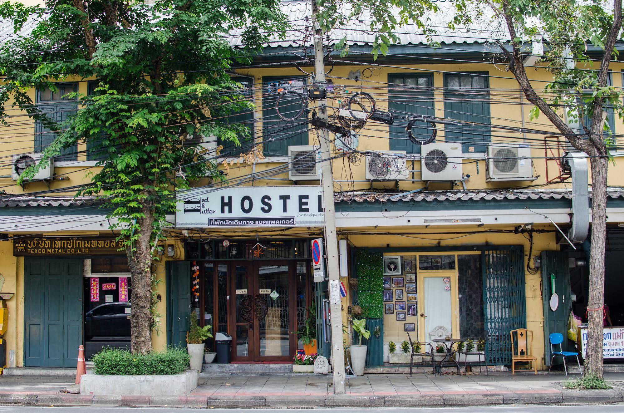 Bed And Butler Hostel Bangkok Kültér fotó